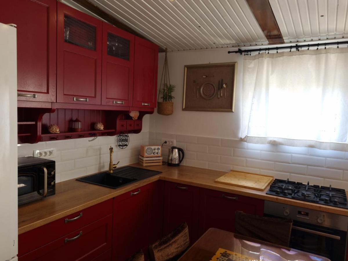 Delmar Apartman Komiža Kültér fotó