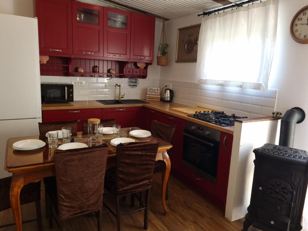 Delmar Apartman Komiža Kültér fotó