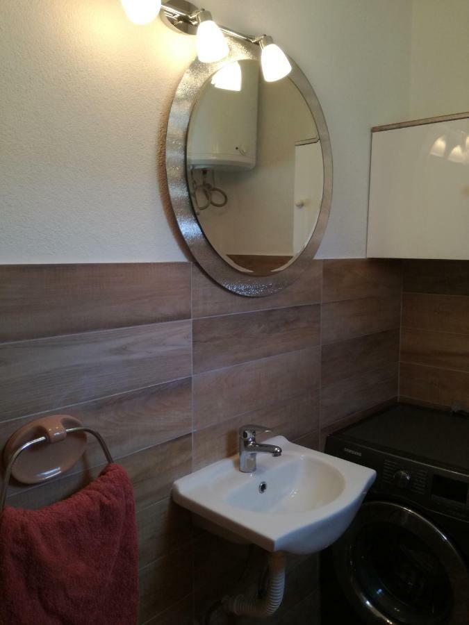 Delmar Apartman Komiža Kültér fotó